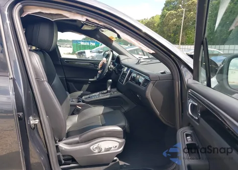 2018 Porsche Macan Sport Edition from USA, damaged, VIN WP1AA2A50JLB04252